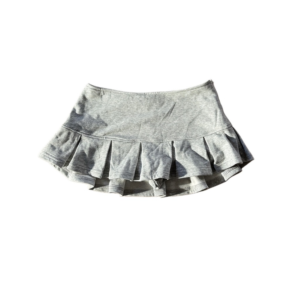 Cute Grey Pleated Tennis Skirt – Comfy & Stylish